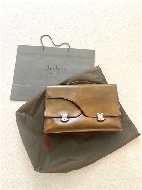 faux sac berluti